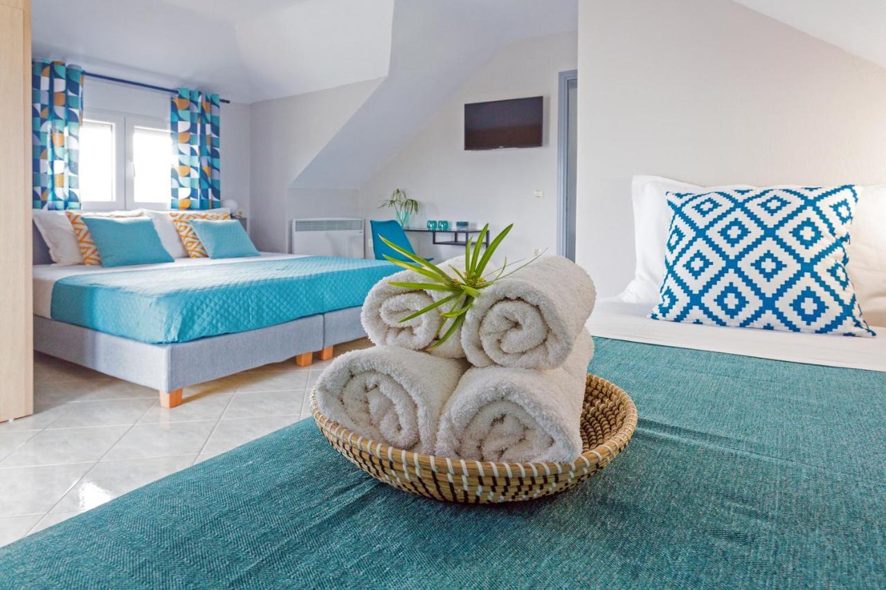 Joya Ofrynio Stylish Suites Ofrínion Exterior foto
